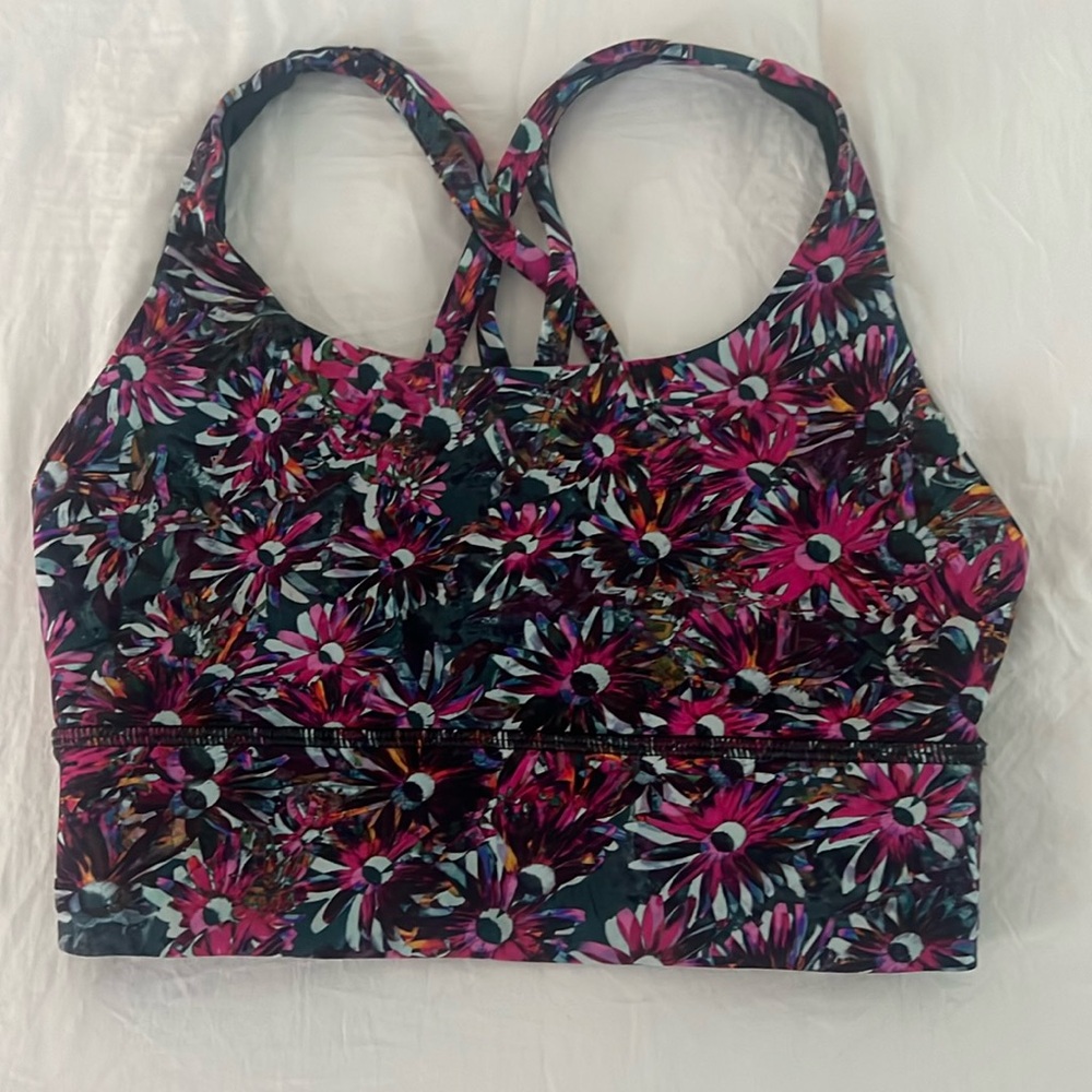 Lululemon sports bra